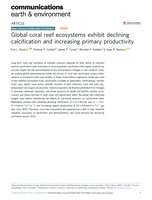 Global coral reef ecosystems exhibit declining calcification and increasing primary productivity