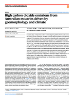 High carbon dioxide emissions from Australian estuaries driven by geomorphology and climate